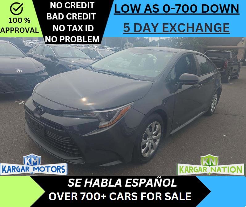 Used 2025 Toyota Corolla LE image 1