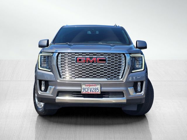 Used 2022 GMC Yukon XL Denali AWD/4WD image 2
