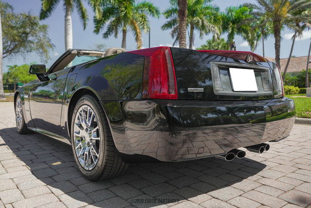 Used 2004 Cadillac XLR image 6