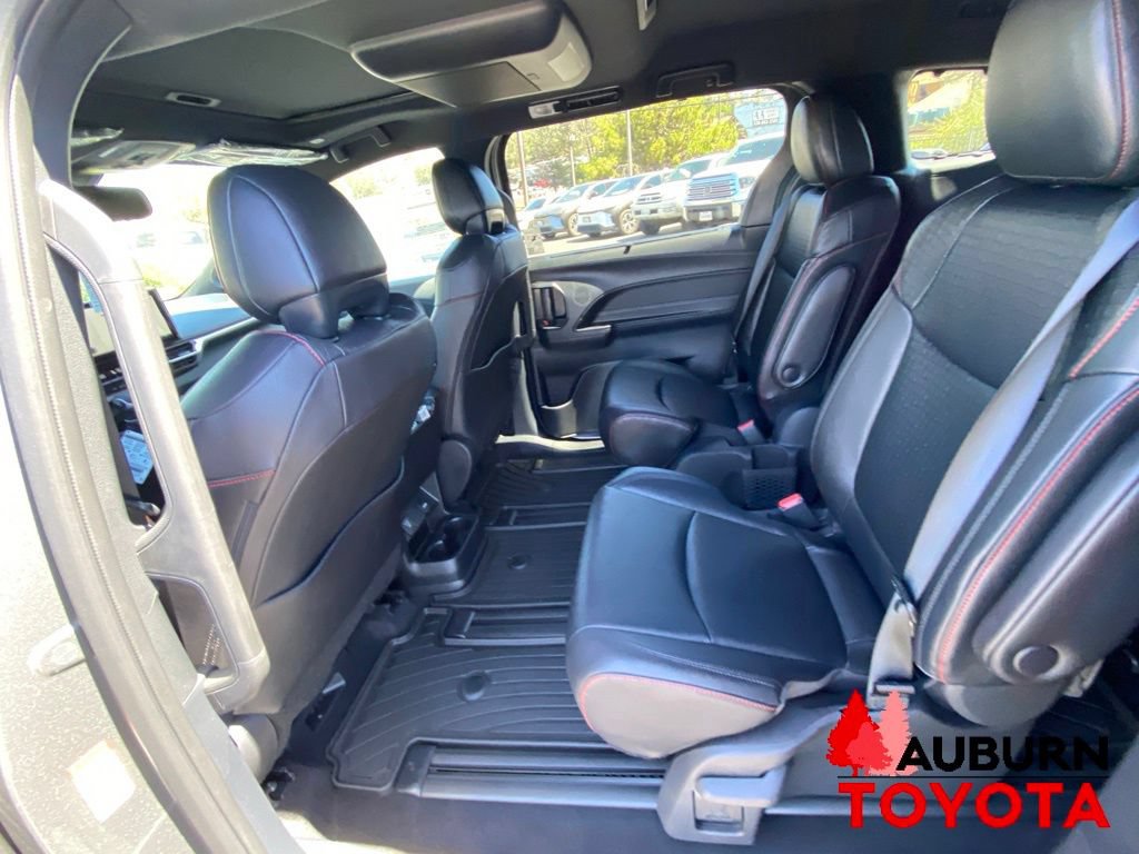 New 2026 Toyota Sienna XSE AWD/4WD image 27