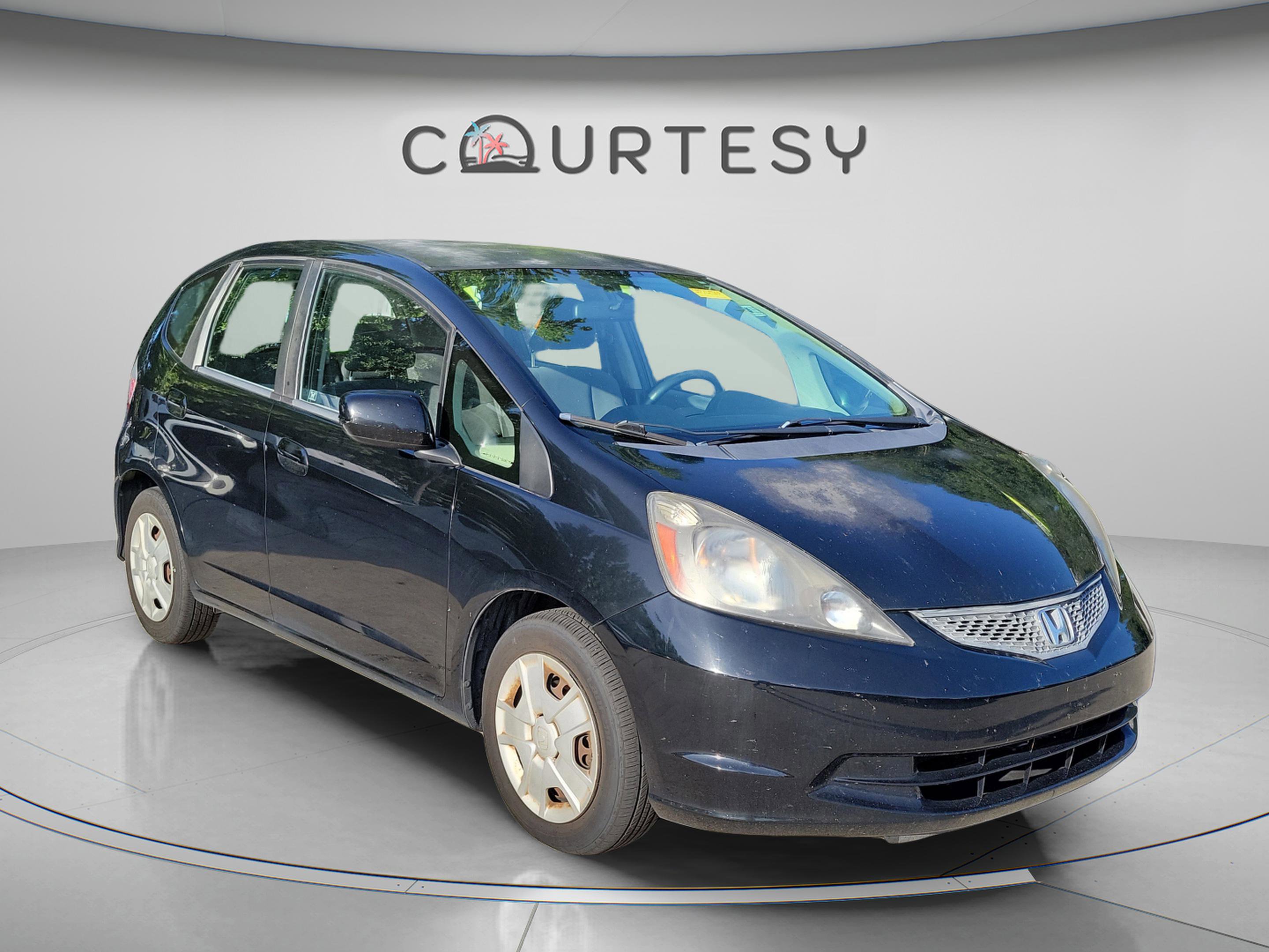 Used 2013 Honda Fit image 4