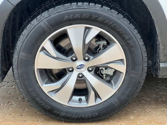 Used 2024 Subaru Ascent Premium w/ Convenience Package image 9