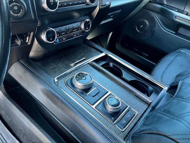 Used 2019 Ford Expedition Limited w/ Special Edition Package image 21