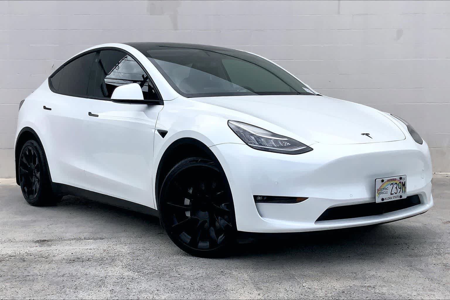 Used 2022 Tesla Model Y Long Range AWD/4WD image 21