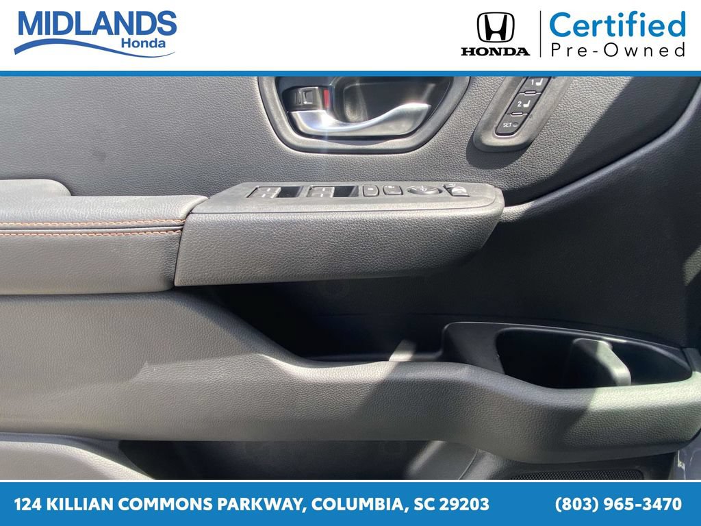 Certified 2025 Honda Pilot TrailSport image 19