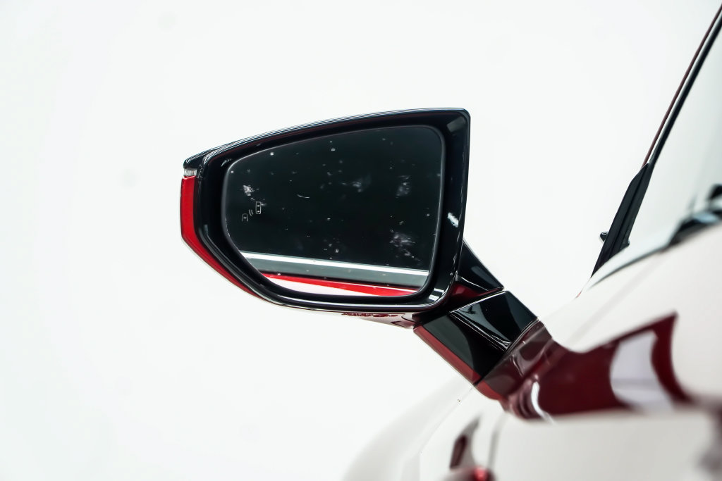 Used 2024 Lexus IS 350 F Sport RWD image 18