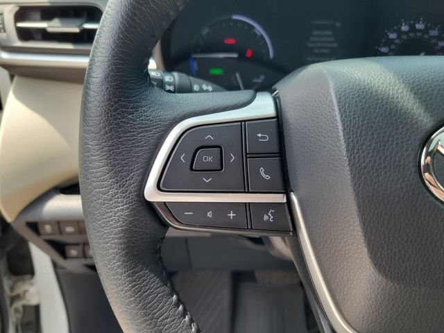 Used 2021 Toyota Sienna XLE FWD image 18