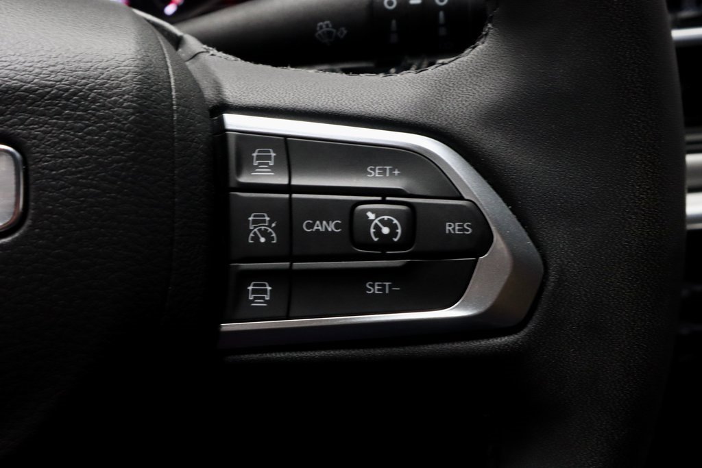 Used 2024 Jeep Compass Limited image 29