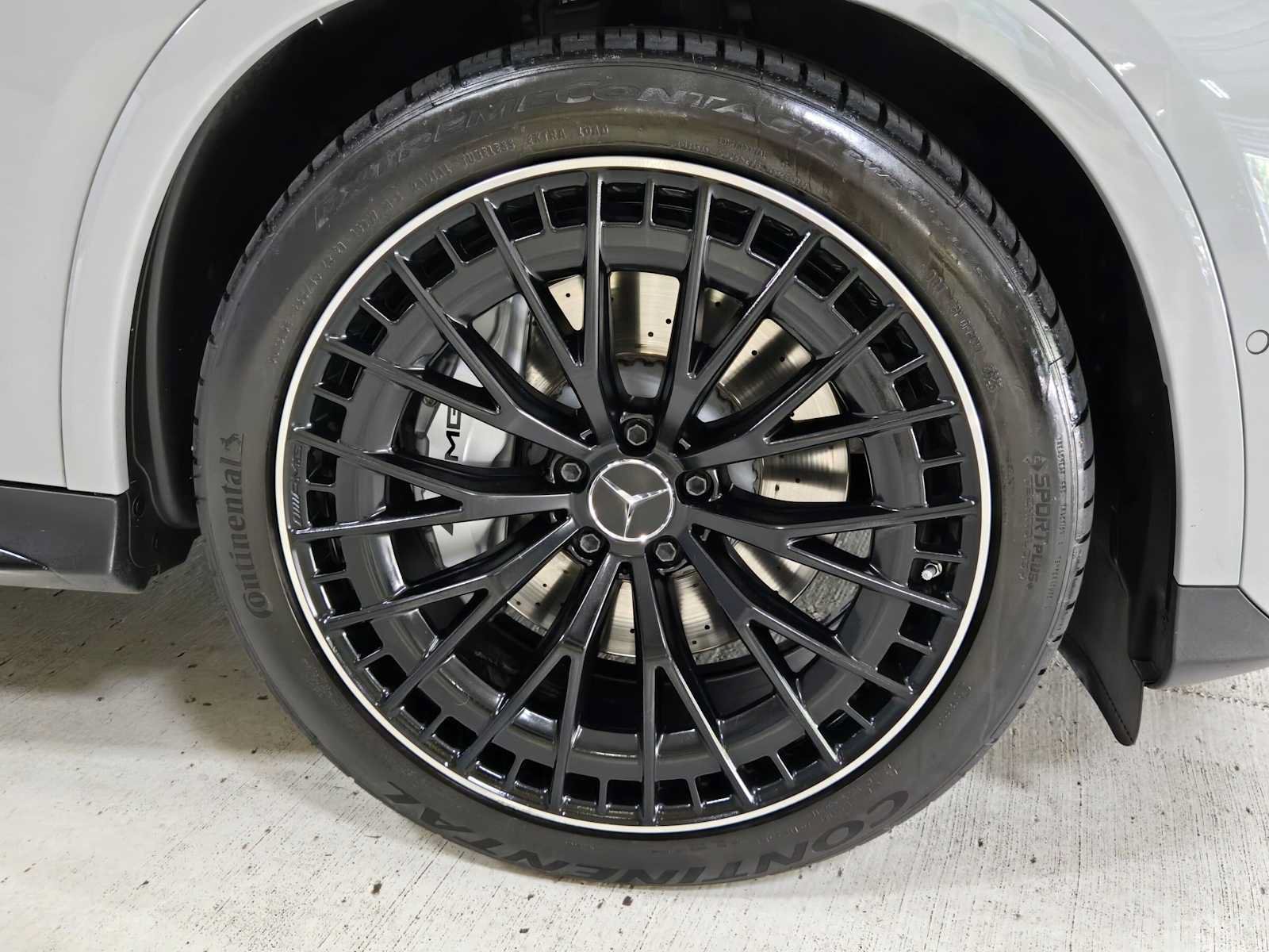 Used 2025 Mercedes-Benz GLC 43 AMG 4MATIC image 9