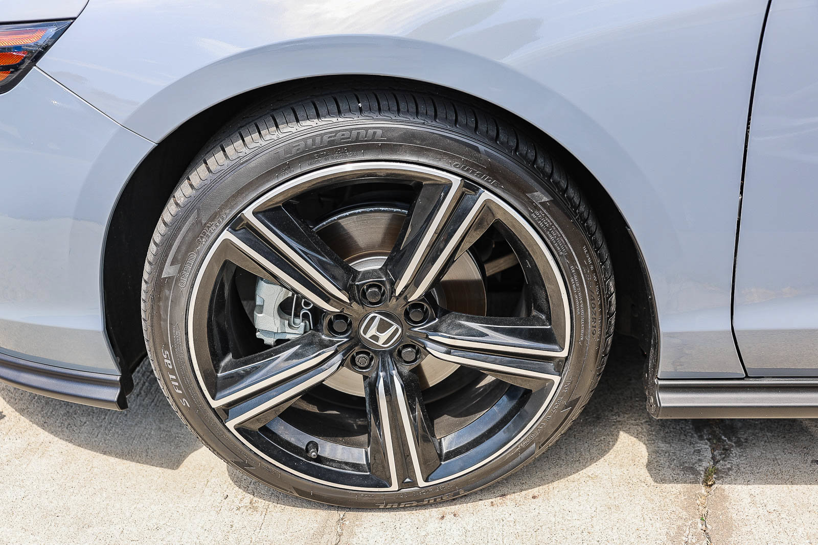 Used 2023 Honda Accord Sport image 29