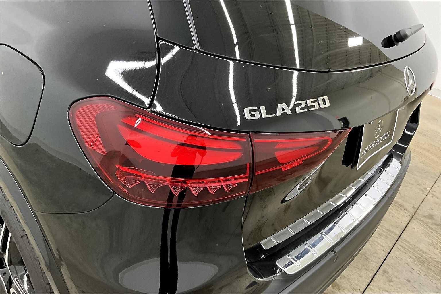 New 2025 Mercedes-Benz GLA 250 image 14