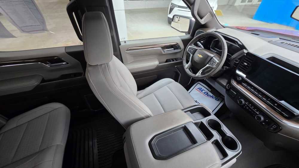 Used 2024 Chevrolet Silverado 1500 LT w/ All Star Edition Plus image 20