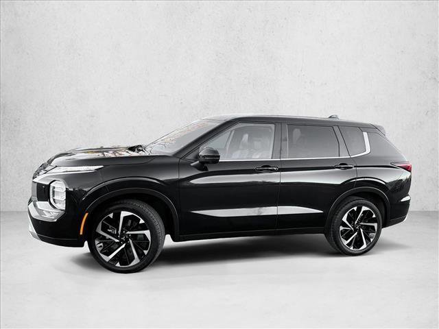 Used 2024 Mitsubishi Outlander SE AWD/4WD image 4