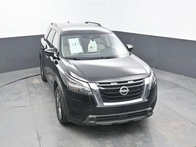 Used 2025 Nissan Pathfinder SV image 53