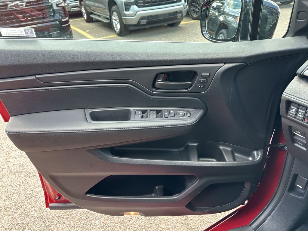 Used 2026 Honda Odyssey Sport-L image 32