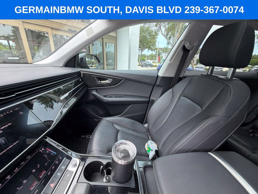 Used 2019 Audi Q8 Premium Plus AWD/4WD image 20