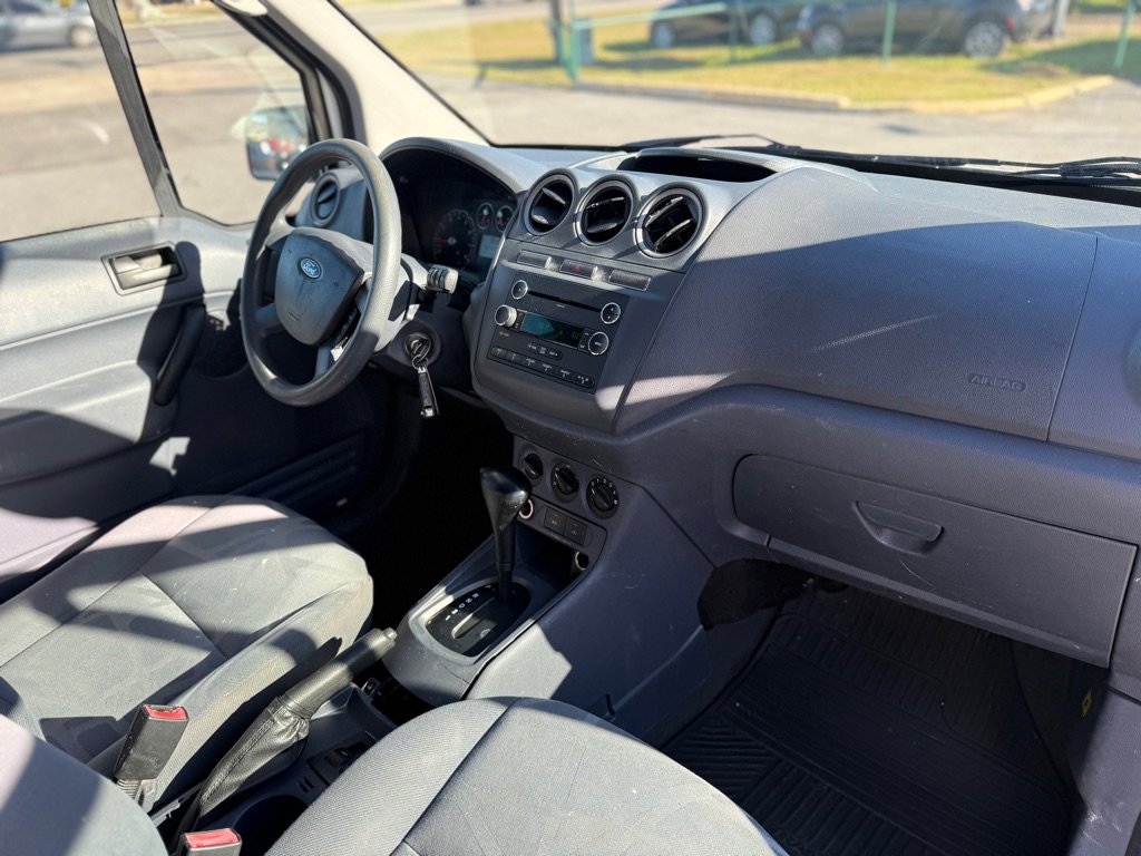 Used 2013 Ford Transit Connect XLT image 12