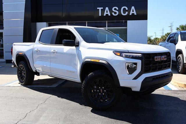 New 2026 GMC Canyon Elevation