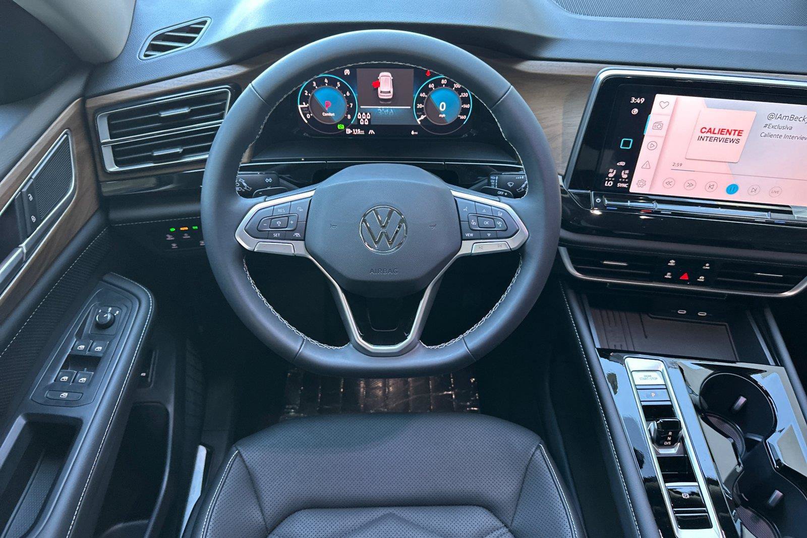 New 2026 Volkswagen Atlas SE FWD image 13