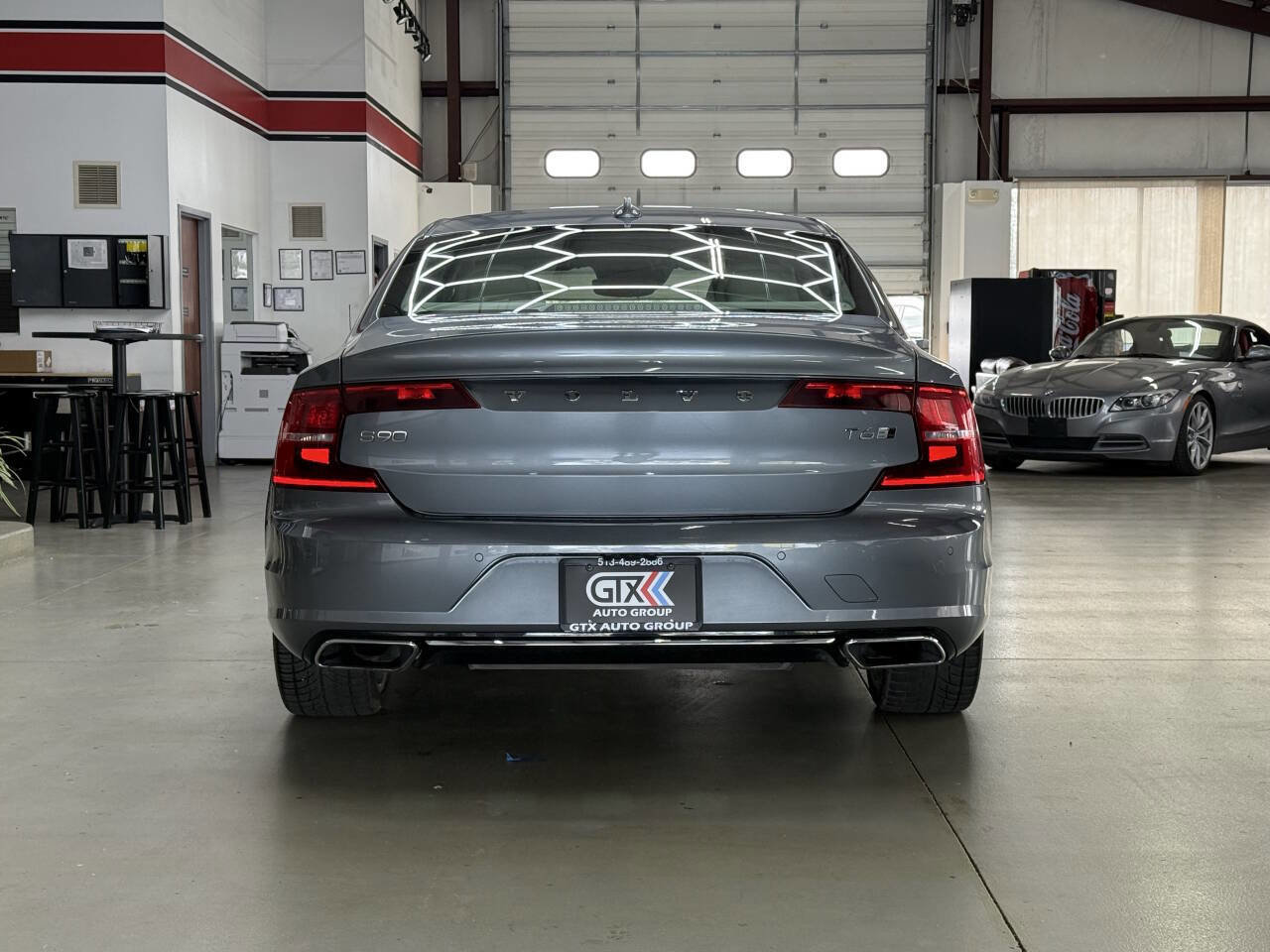 Used 2020 Volvo S90 T6 Inscription image 7