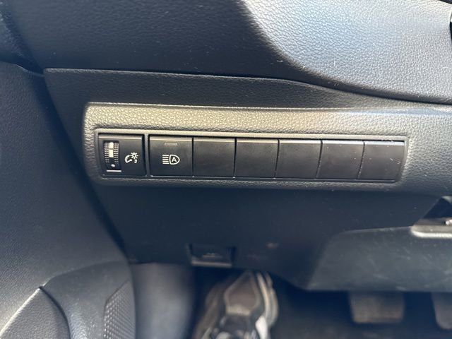Used 2023 Toyota Corolla LE image 20