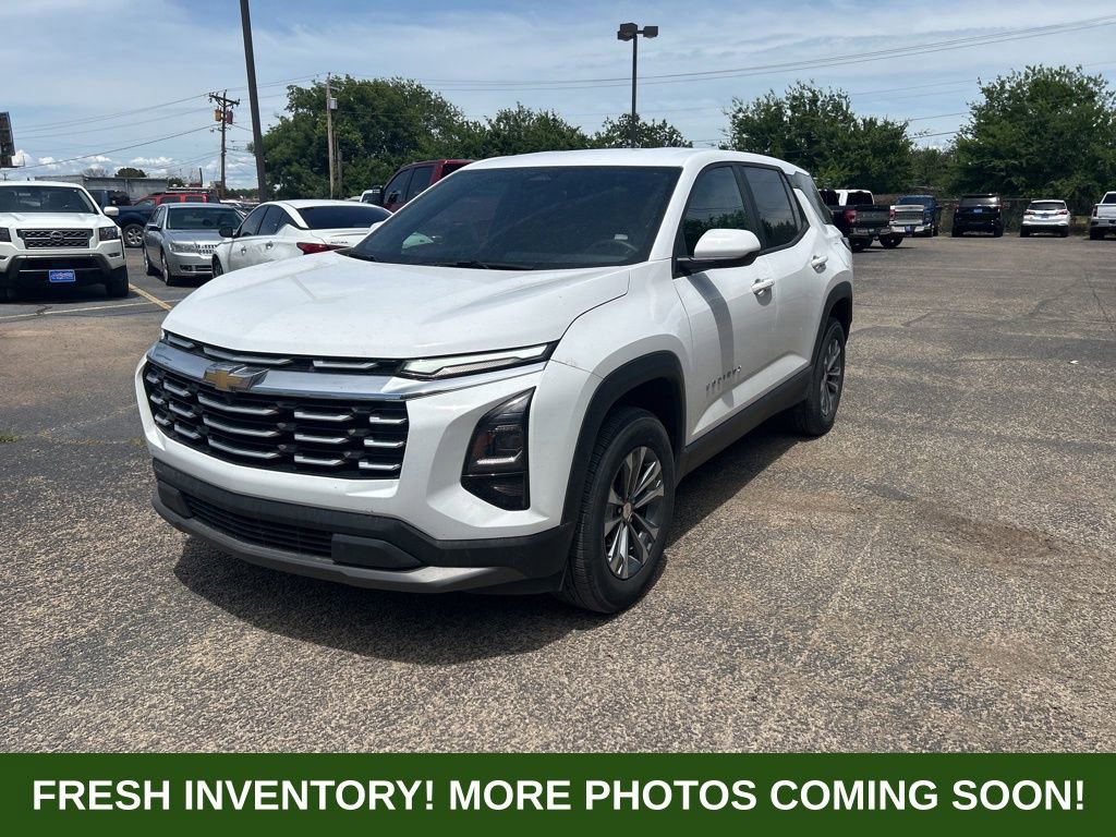 Used 2025 Chevrolet Equinox LT FWD image 1