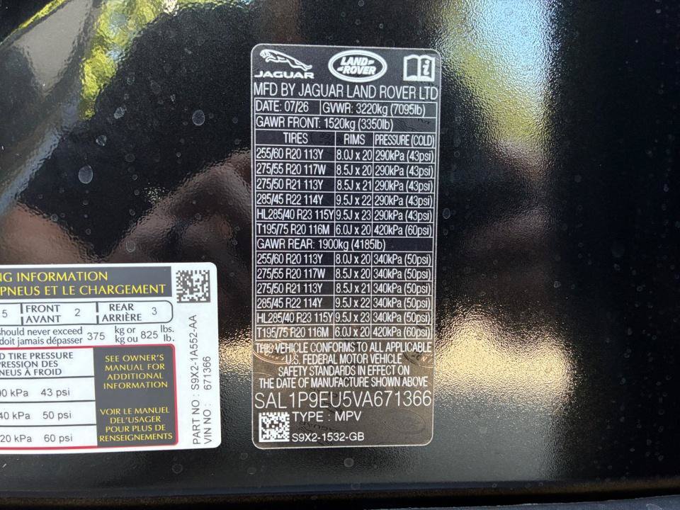 New 2027 Land Rover Range Rover Sport SE AWD/4WD image 35