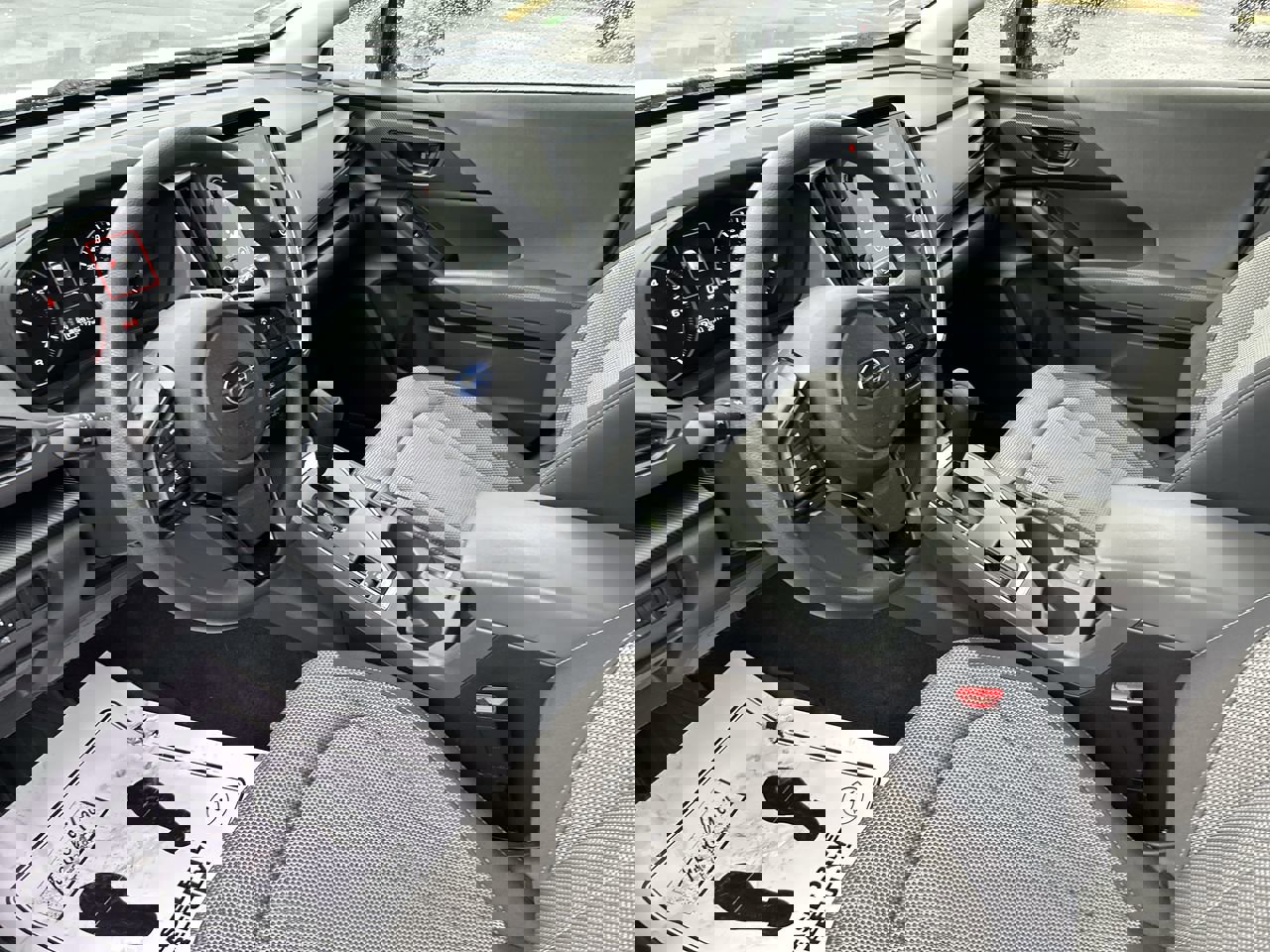 Used 2024 Subaru Crosstrek 2.0i Premium image 24