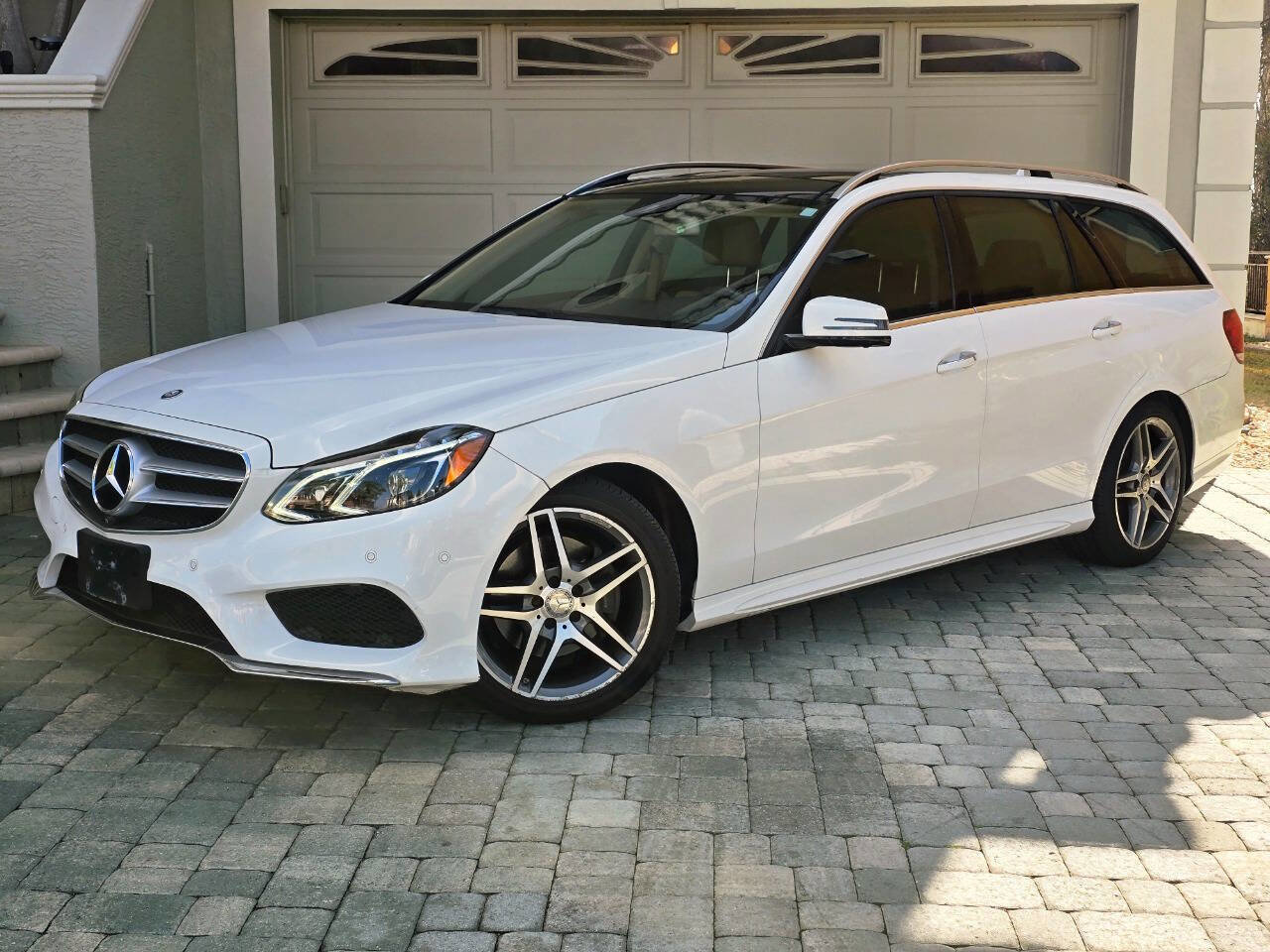 Used 2014 Mercedes-Benz E 350 4MATIC Wagon w/ Premium 1 Package image 3