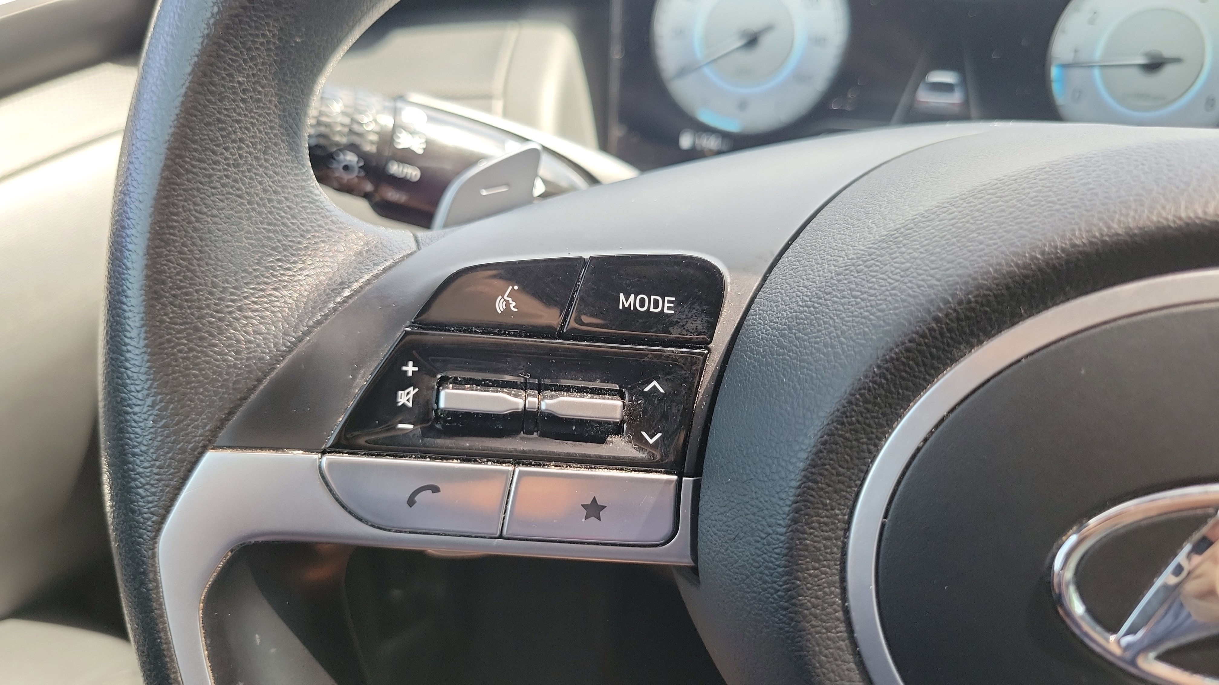 Certified 2024 Hyundai Santa Cruz Night image 22