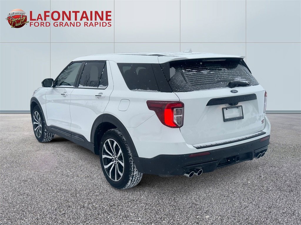 Used 2022 Ford Explorer ST image 5