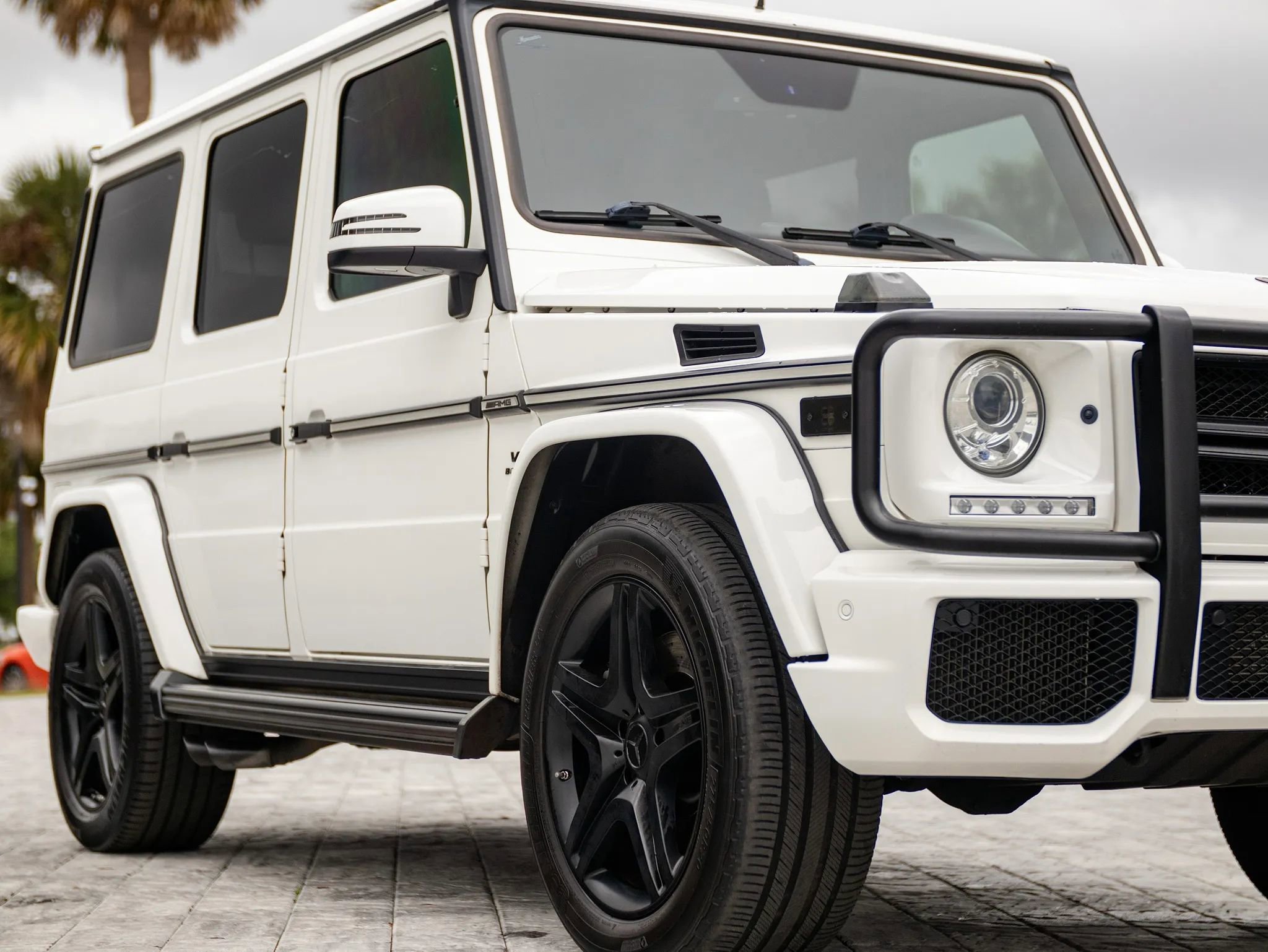 Used 2015 Mercedes-Benz G 63 AMG 4MATIC image 3