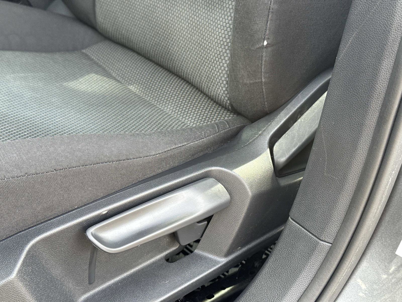 Used 2019 Volkswagen Jetta S w/ Driver Assistance Package image 22