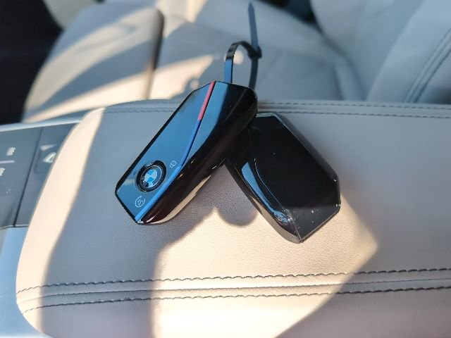 Used 2025 BMW X2 M35i image 28