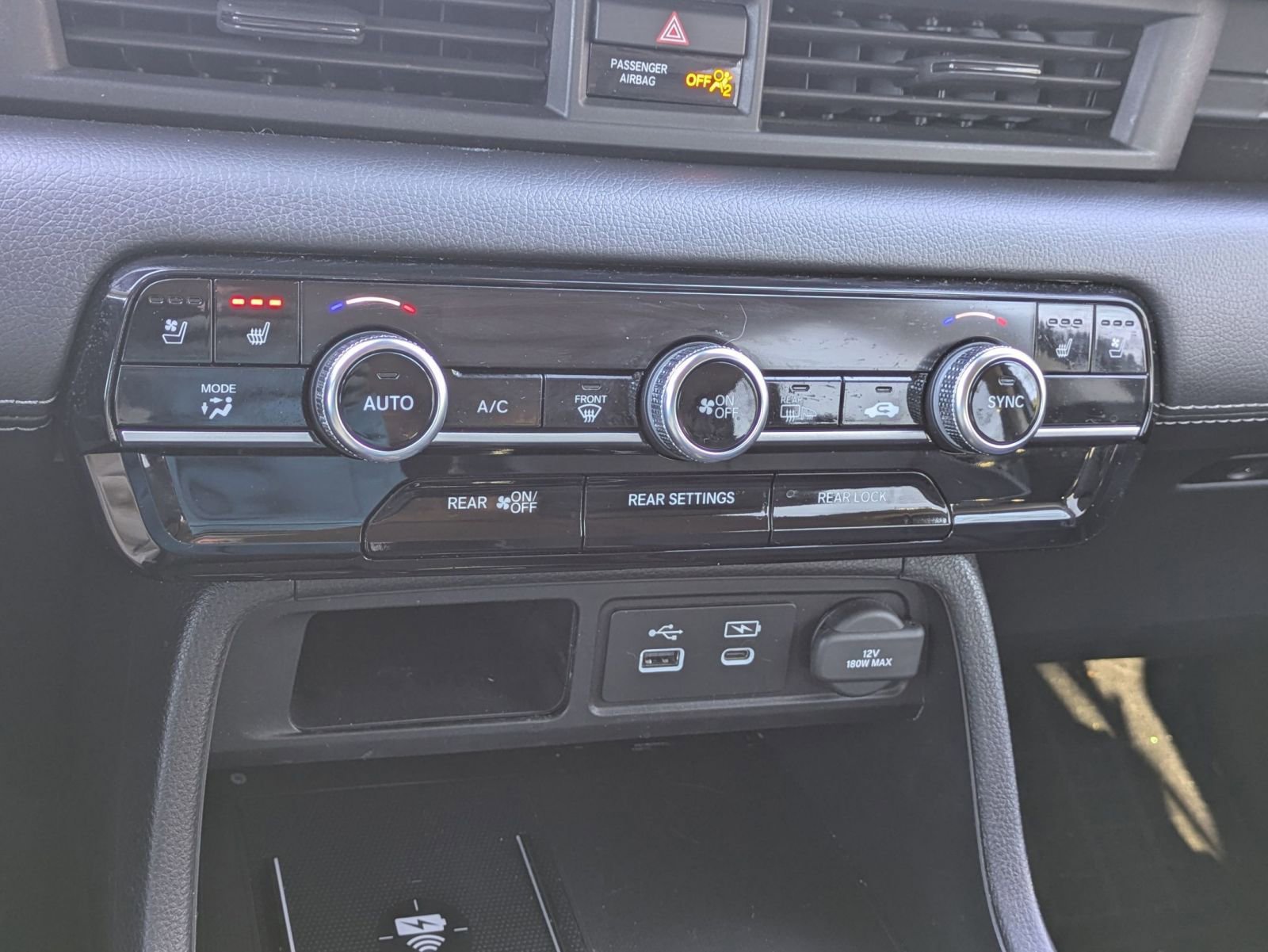 Used 2023 Honda Pilot Elite image 15