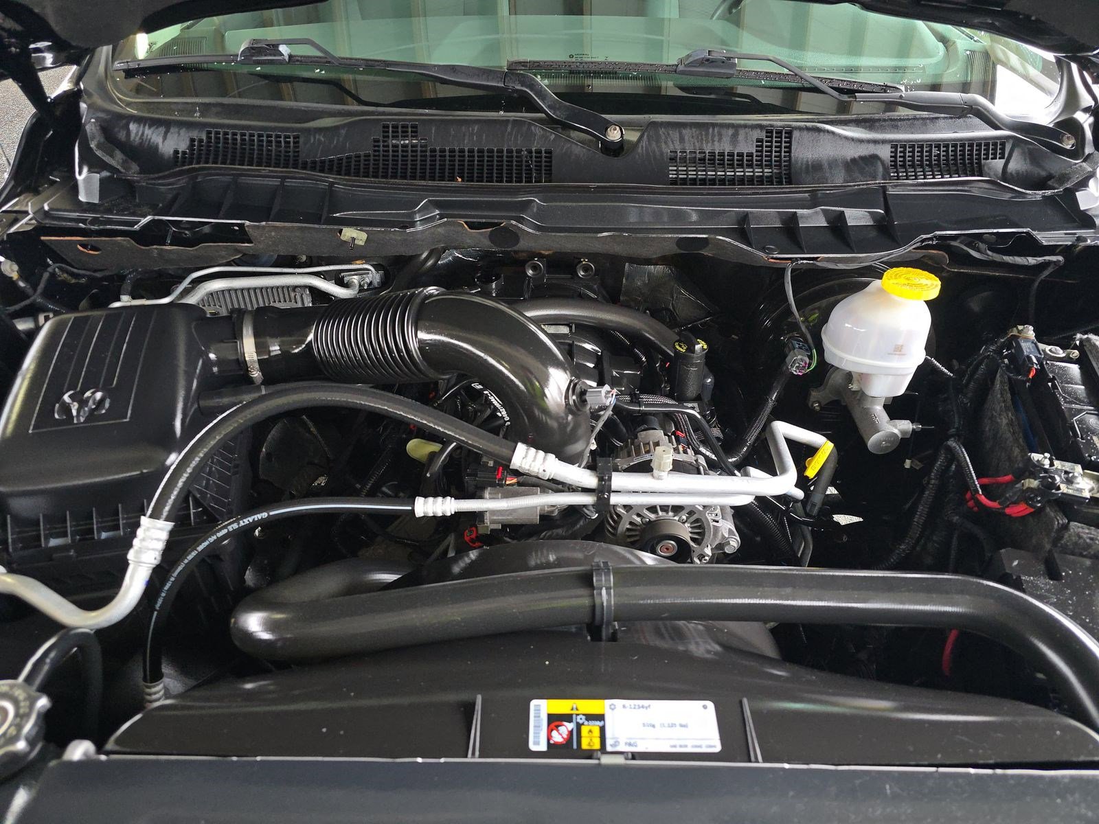 Used 2020 RAM 1500 Classic SLT image 20