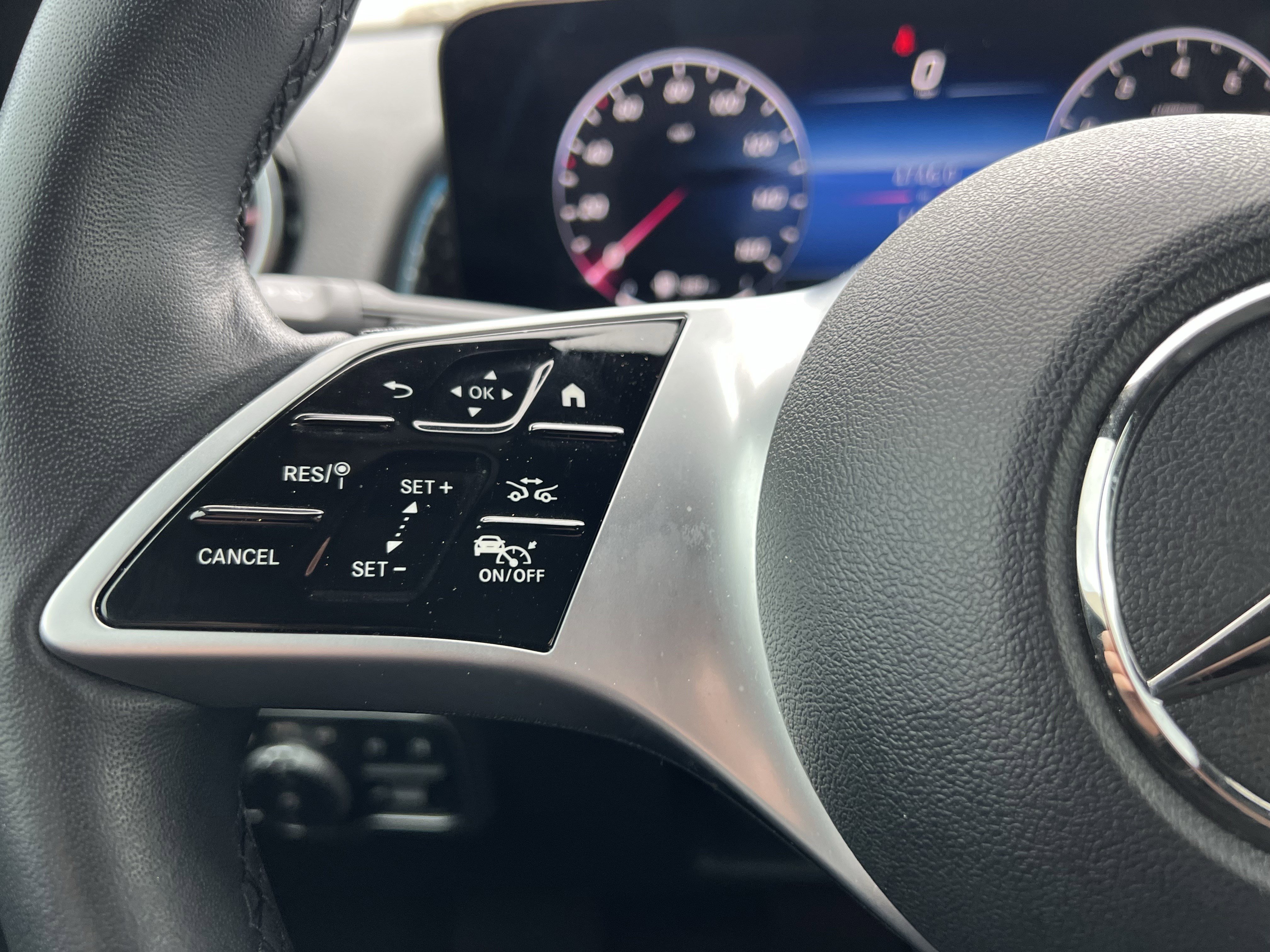 Certified 2024 Mercedes-Benz GLB 250 250 image 19