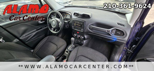 Used 2017 Jeep Renegade Altitude FWD image 16