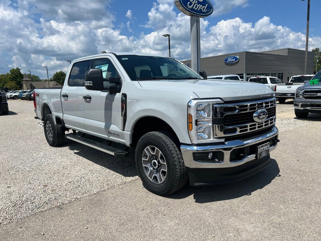 New 2025 Ford F250 XLT w/ 360-Degree Camera Package