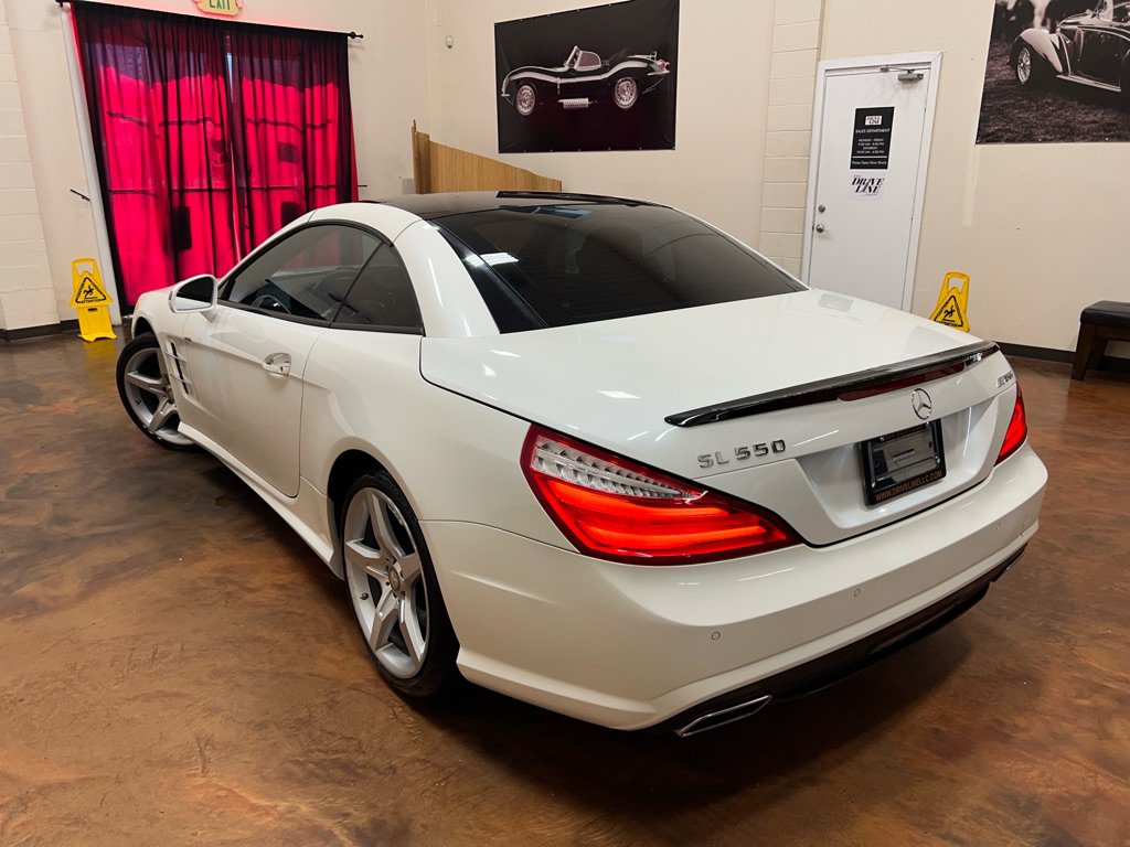 Used 2013 Mercedes-Benz SL 550 w/ Premium Pkg image 59