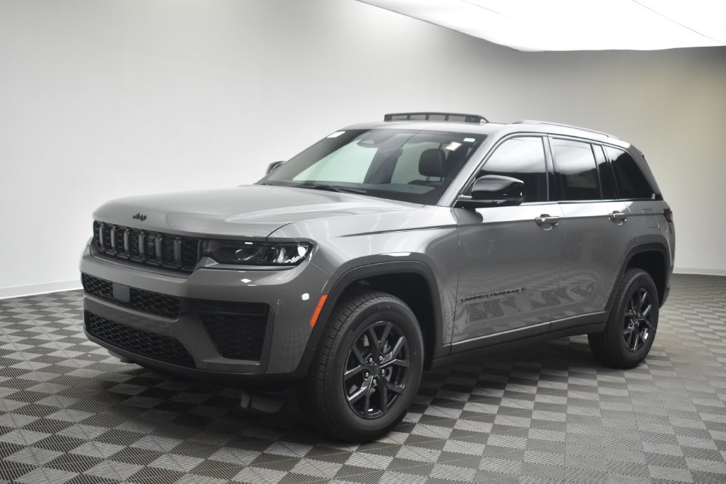 New 2027 Jeep Grand Cherokee 4WD image 13