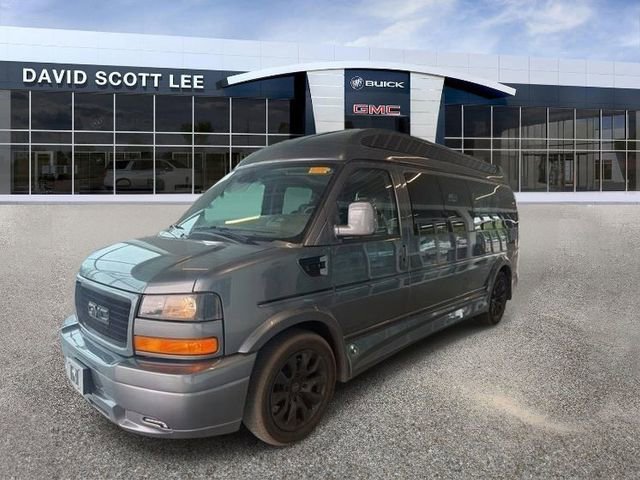 Used 2025 GMC Savana 2500 Extended w/ Driver Convenience Package RWD image 5