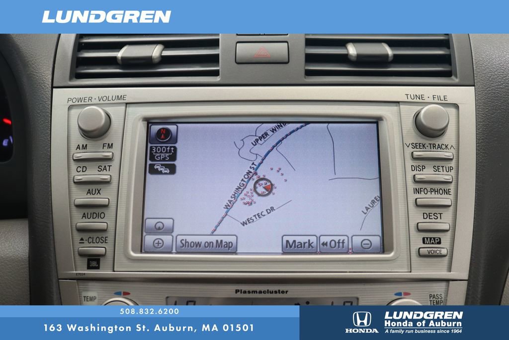 Used 2011 Toyota Camry XLE image 20