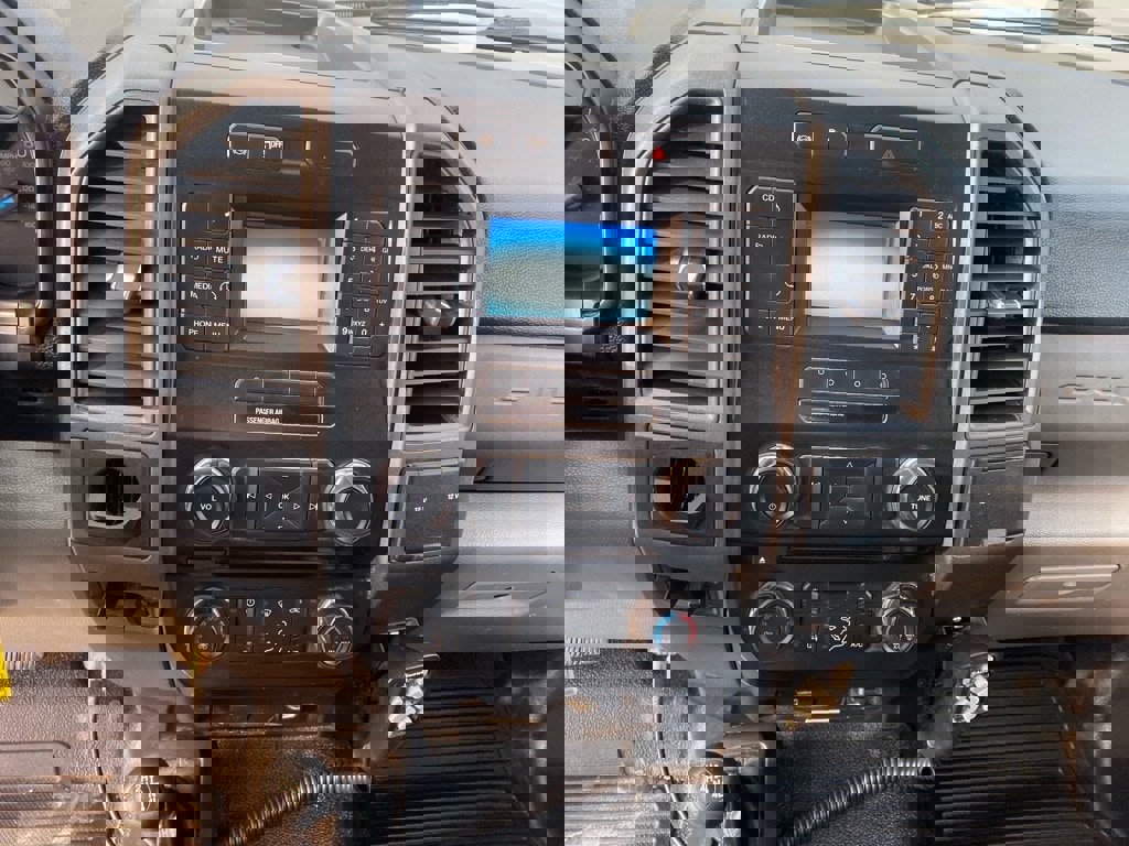 Used 2018 Ford F550 XL image 11