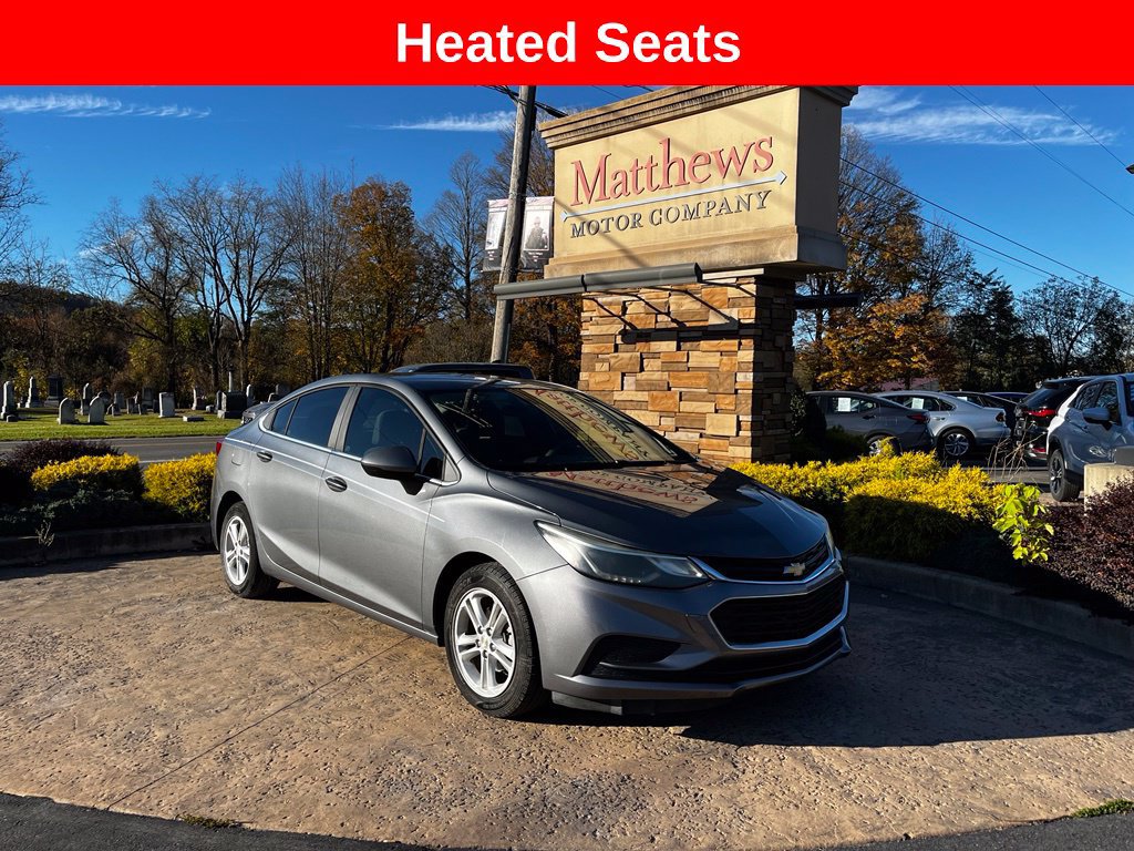 Used 2018 Chevrolet Cruze LT w/ Convenience Package FWD image 1
