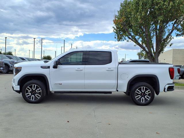 Used 2024 GMC Sierra 1500 AT4 w/ Technology Package AWD/4WD image 27