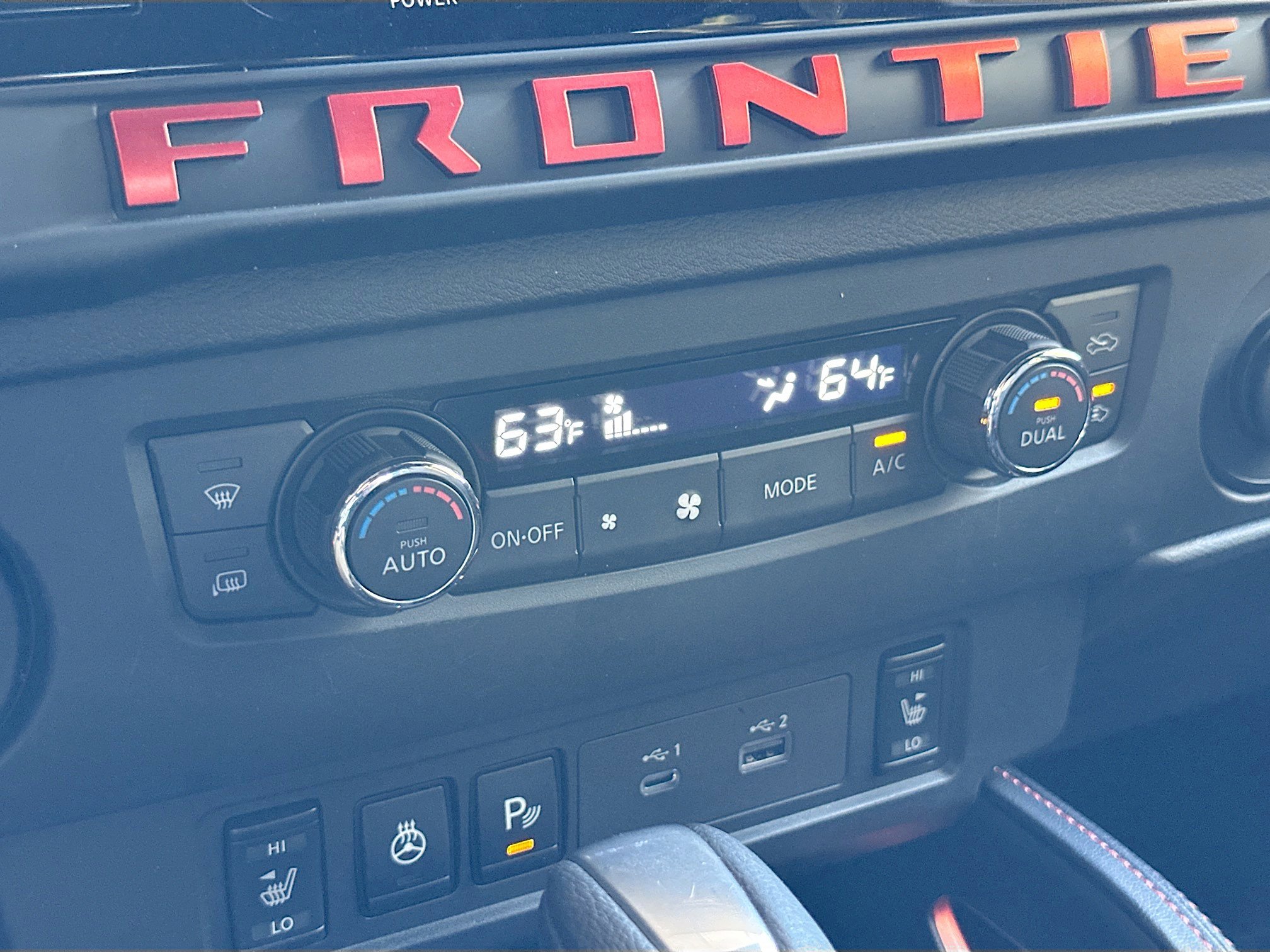 Used 2025 Nissan Frontier Pro-X w/ Pro Convenience Package image 14