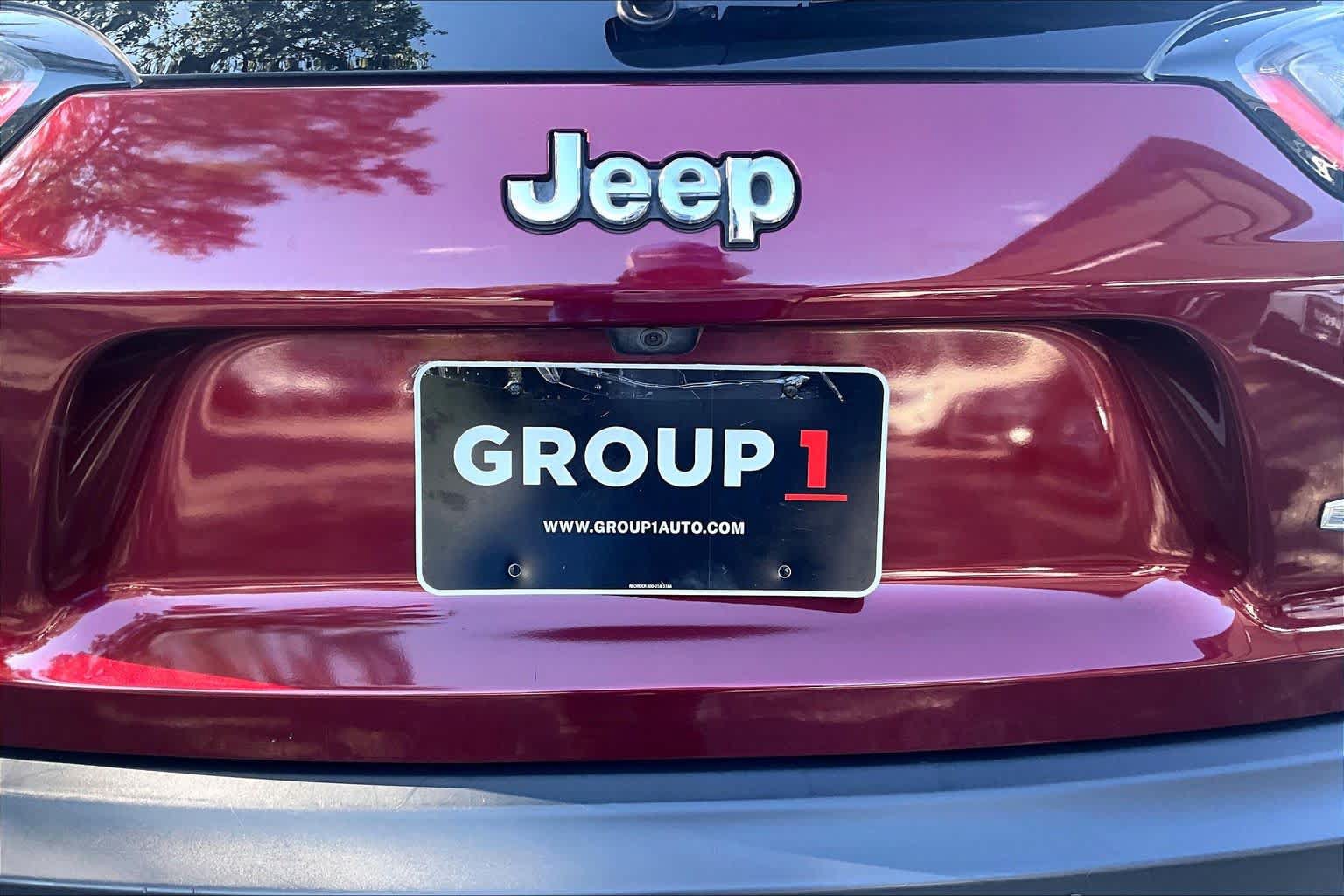 Used 2019 Jeep Cherokee Latitude Plus FWD image 33