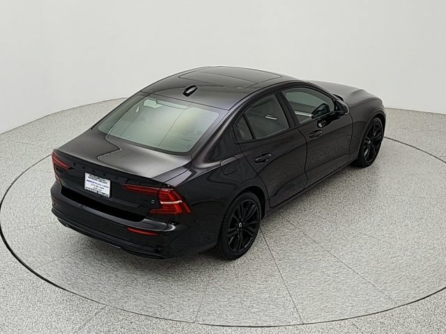 Certified 2024 Volvo S60 B5 Plus w/ Climate Package AWD/4WD image 34