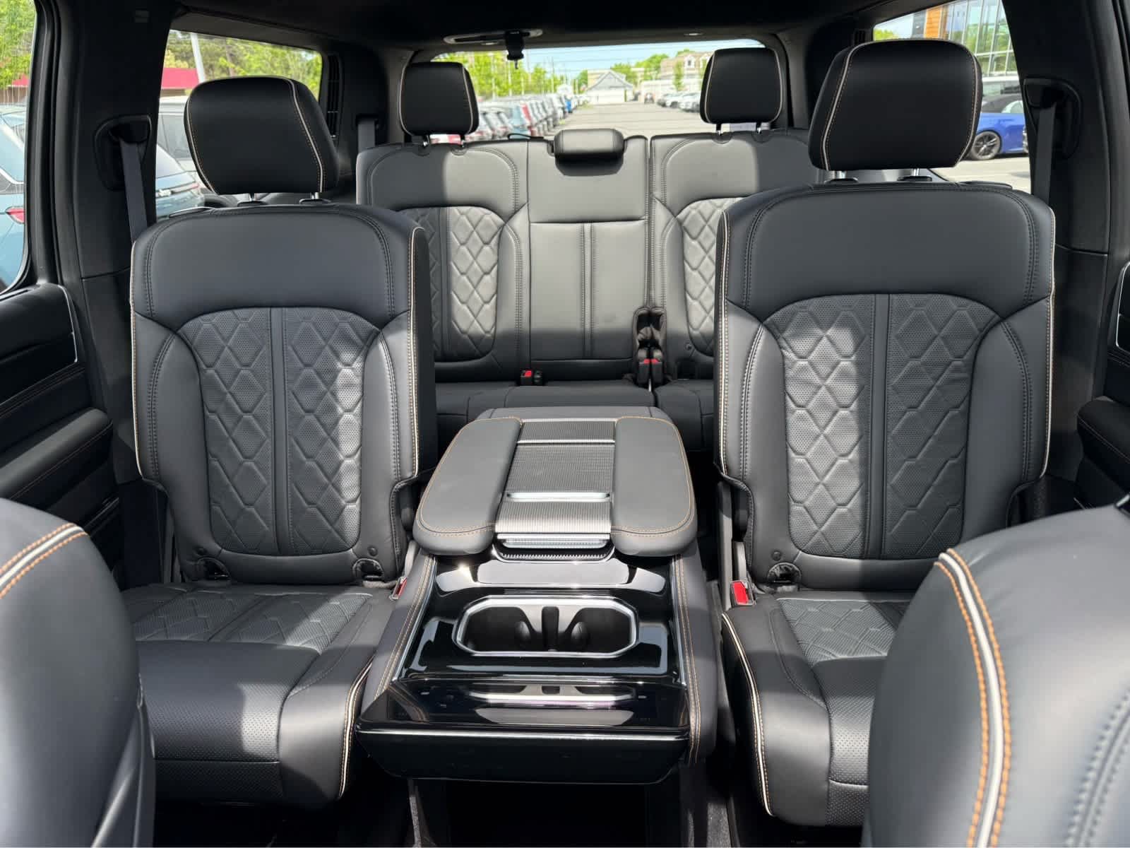 New 2026 Jeep Grand Wagoneer Summit AWD/4WD image 39